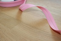 1m Schrägband uni 18mm rosa