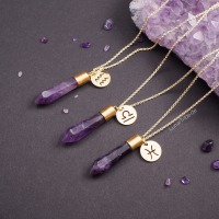 Goldene Sternzeichen Halskette mit Amethyst Anhänger