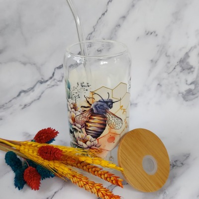 Glas mit Strohhalm in Dosen Form mit Bienen Design - Glas mit Bambus Deckel