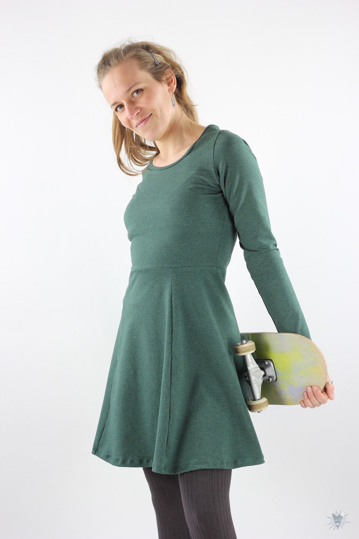 Skaterkleid mit langen Ärmeln, dunkelgrün meliert, elegantes Sommerkleid aus Öko-Jersey 5