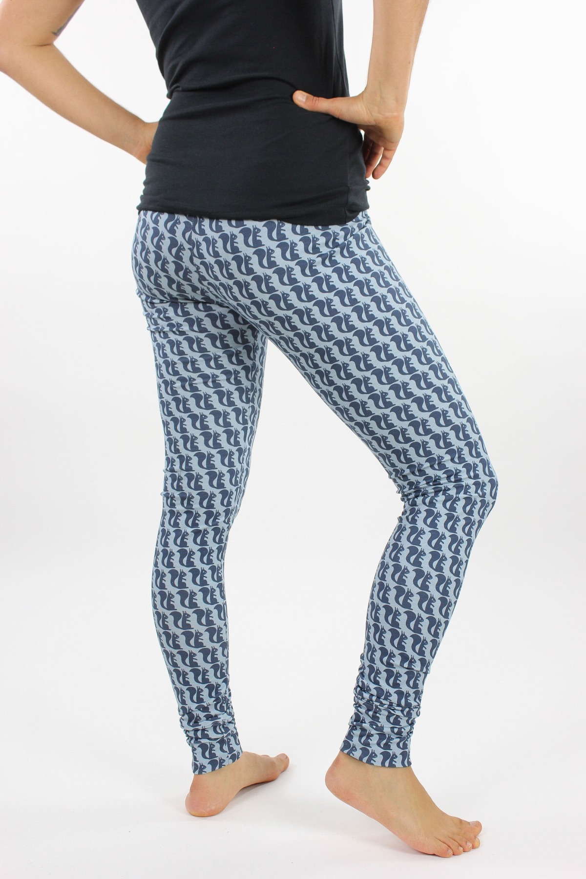 Leggings hellblau mit blauen Eichhörnchen 6