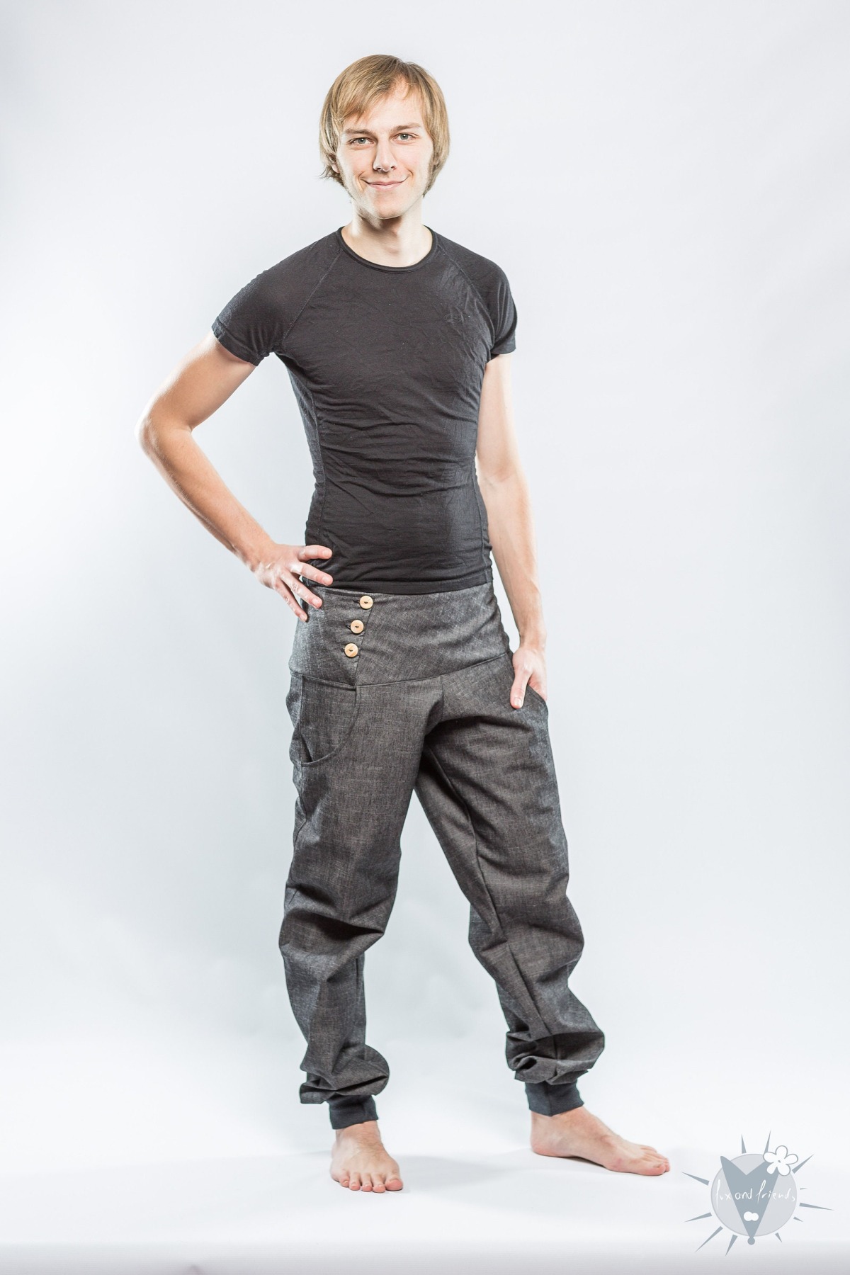 bequeme Jeans unisex, vorteilhaft geschnittene Hose, Jeanshose mit maximaler Bewegungsfreiheit, mit