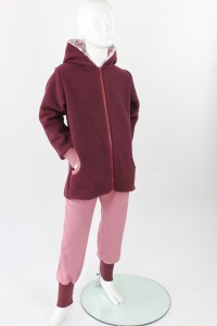 Wolljacke für Kinder beere mit rosa Pferden 3