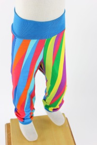 Leggings für Kinder mit bunten Retrostreifen 3