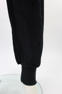 Cordhose schwarz mit schwarzen Bündchen unisex 10