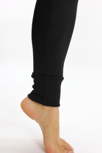 Leggings aus Merinostrick schwarz, atmungsaktiv, wärmeregulierend, kuschelweich 8