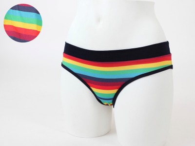 Damen-Unterhose mit Regenbogenstreifen