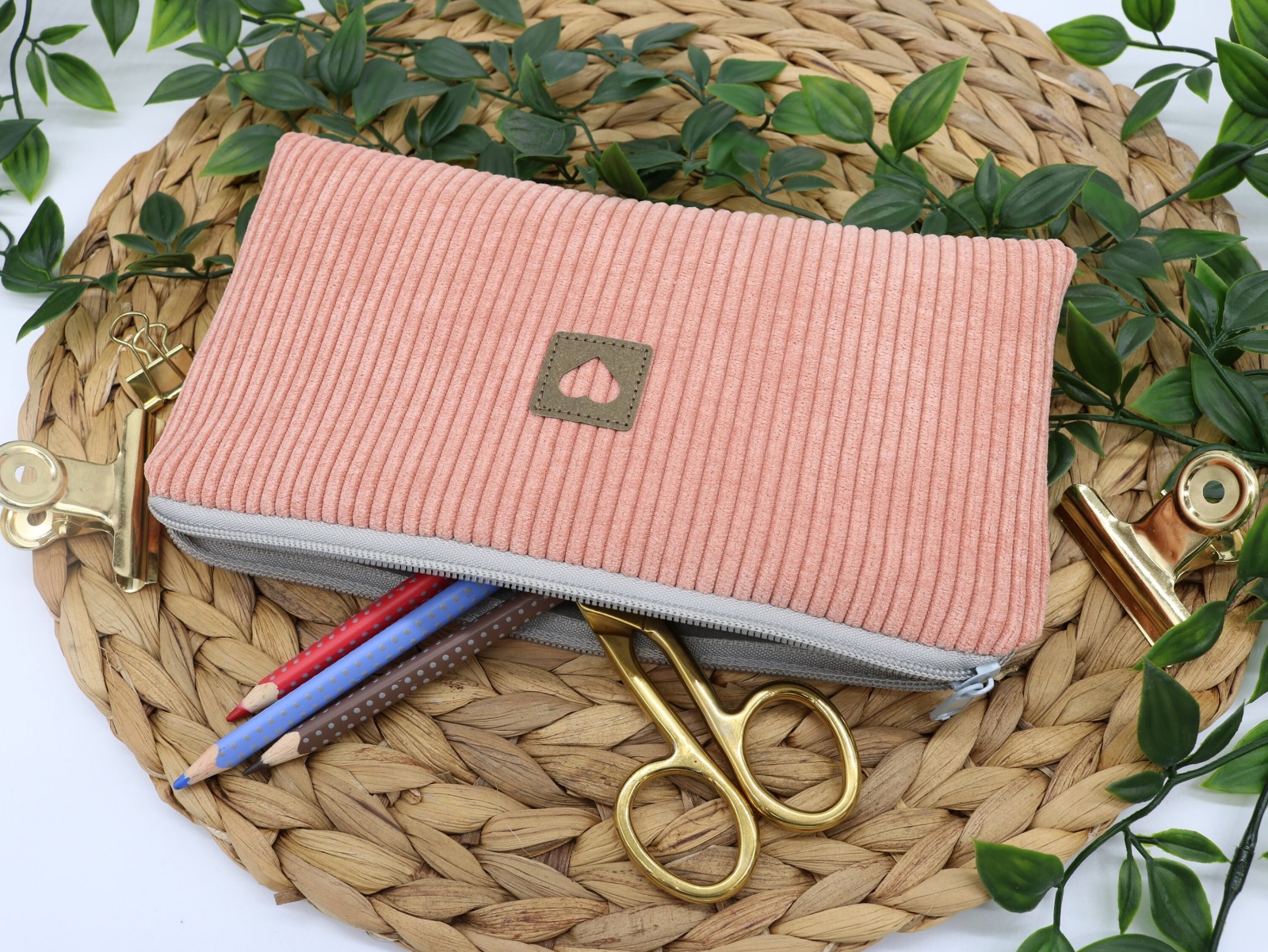 Flaches Stiftemäppchen Cord rosa Geschenke für Damen 3