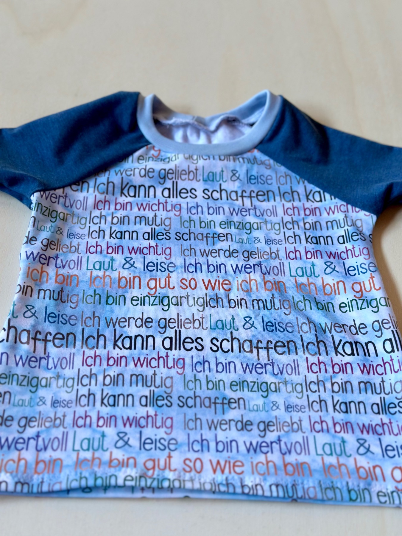 T-Shirt Kraftpaket Inspirierende Mode für kleine Abenteurer 4