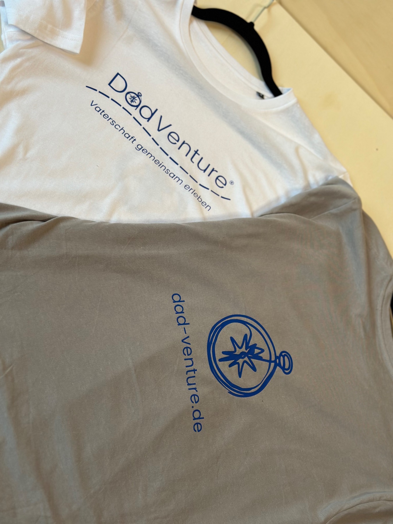 Firmen-T-Shirt mit Ihrem Logo Perfekt für Ihr Team 3