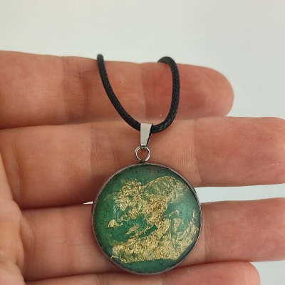 Cabochon Kette evermore - Grüne Kette mit Blattgold