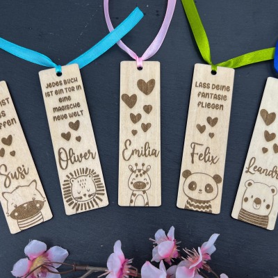 Kinder Holz Lesezeichen personalisiert | BlaubeerBande | - Geschenk für Schulkinder und für die