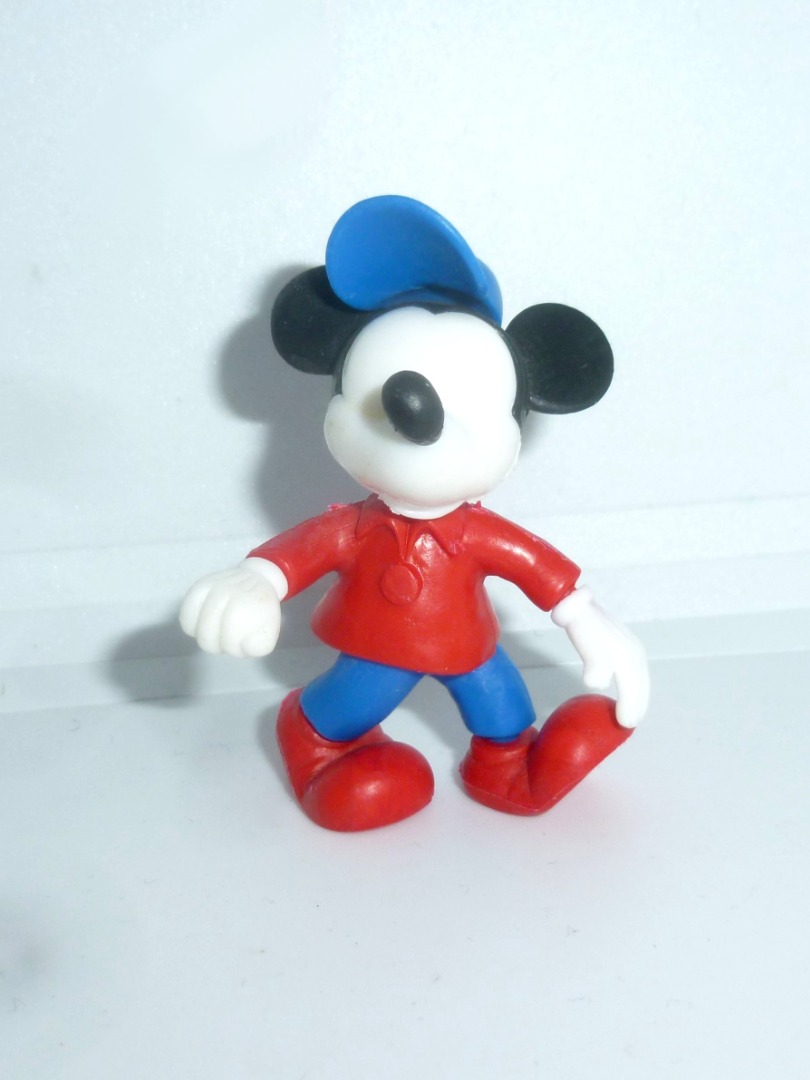 Mickey Mouse figure without eyes
