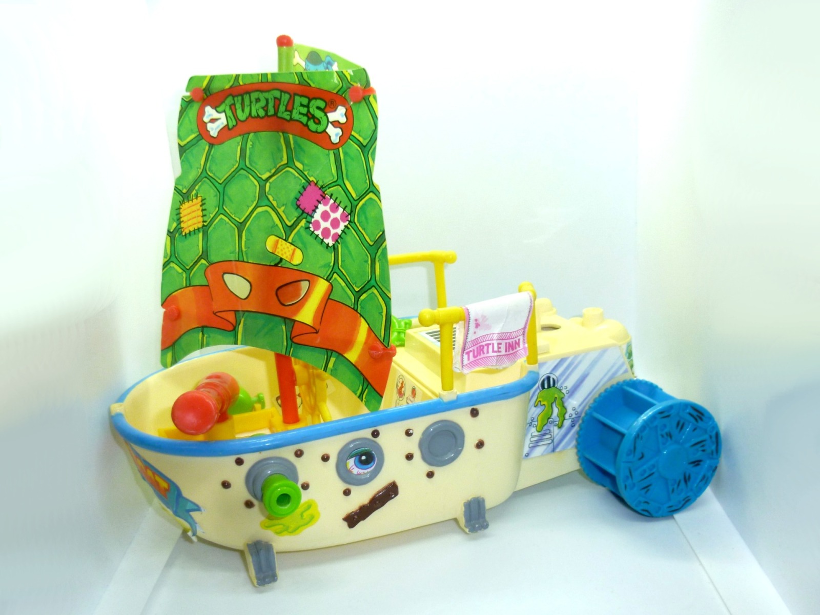 Leos Jolly Turtle Tubboat 1991 Mirage Studios / Playmates Toys 2