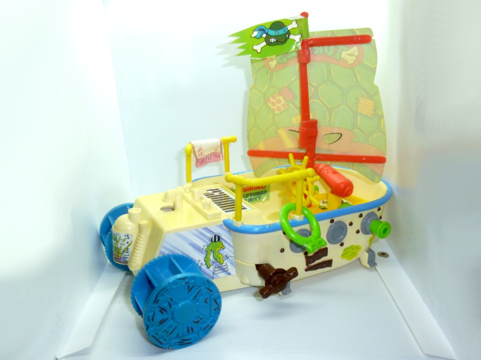Leos Jolly Turtle Tubboat 1991 Mirage Studios / Playmates Toys 3