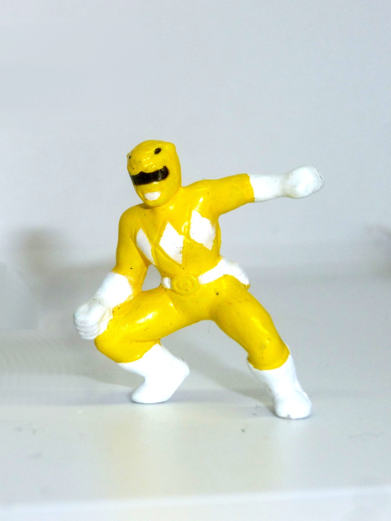 Yellow Ranger Micro Figur 1994 3