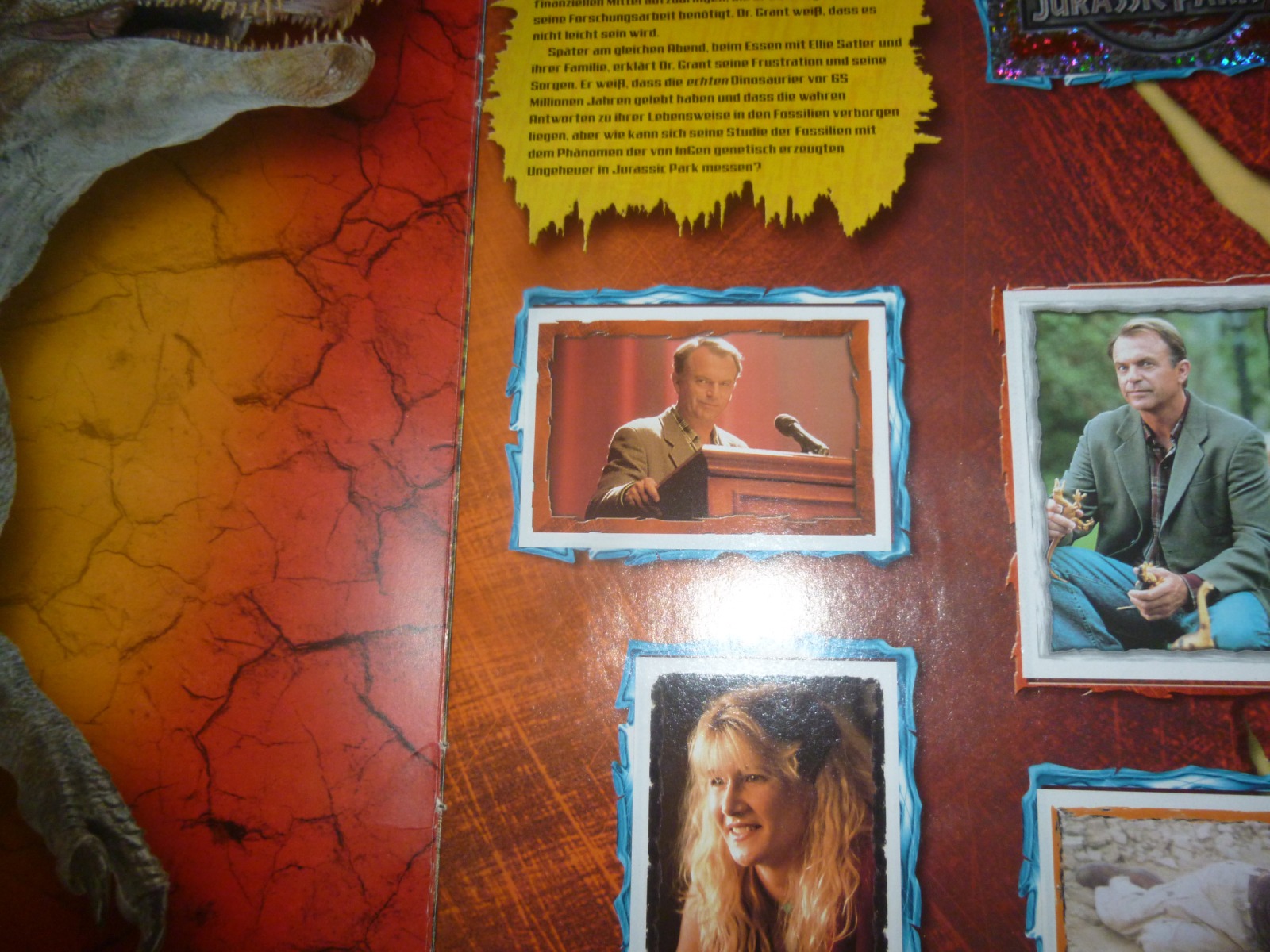 Jurassic Park 3 - Stickeralbum partially filled Merlin 2