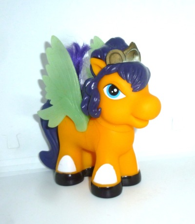 Filly Pony / Pferd Beauty Queen Figur