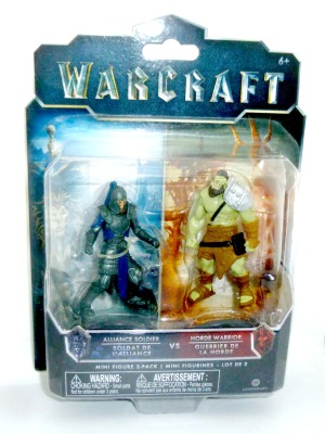 Alliance Soldier vs Horde Warrior - Warcraft