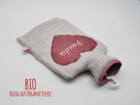 BIO FLEECE - Organic - Personalisierte Wärmflasche mit Herz in Bordeaux Meliert 3