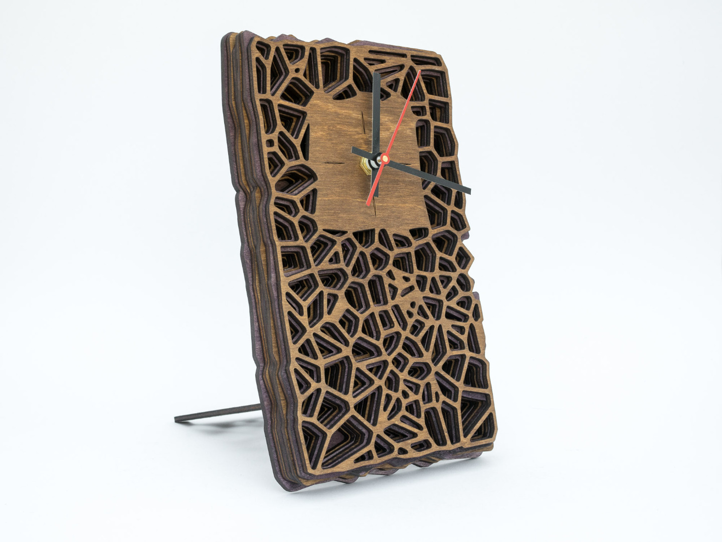 Wanduhr oder Tischuhr aus Holz mit lautlosem Uhrwerk - Organisches Zweifarbiges Design in Walnuss und Violett 5