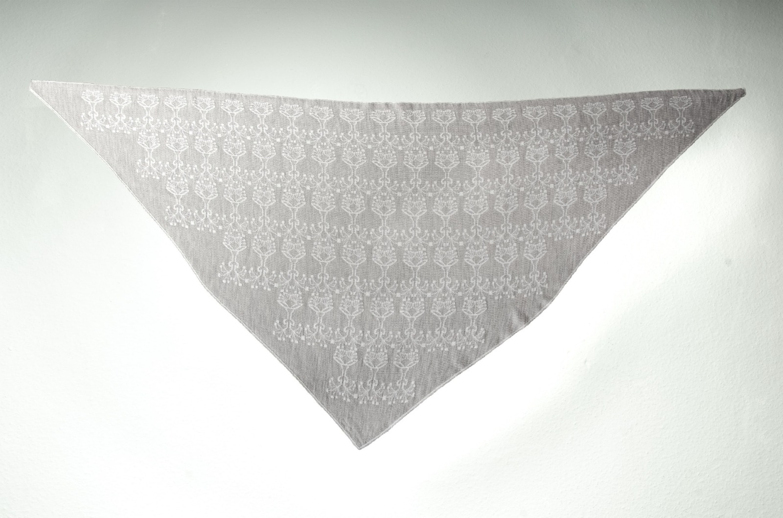 festive stole, triangular shawl jewelry in white and silver 4