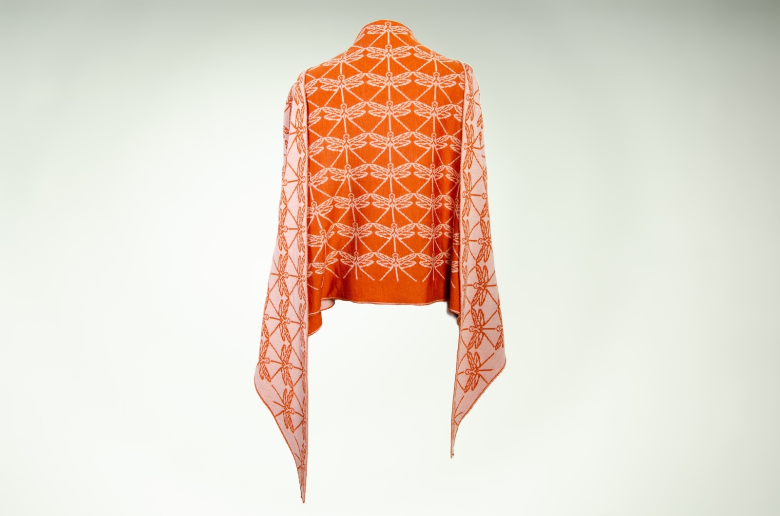 Shawl dragonfly made of merino in orange and pink