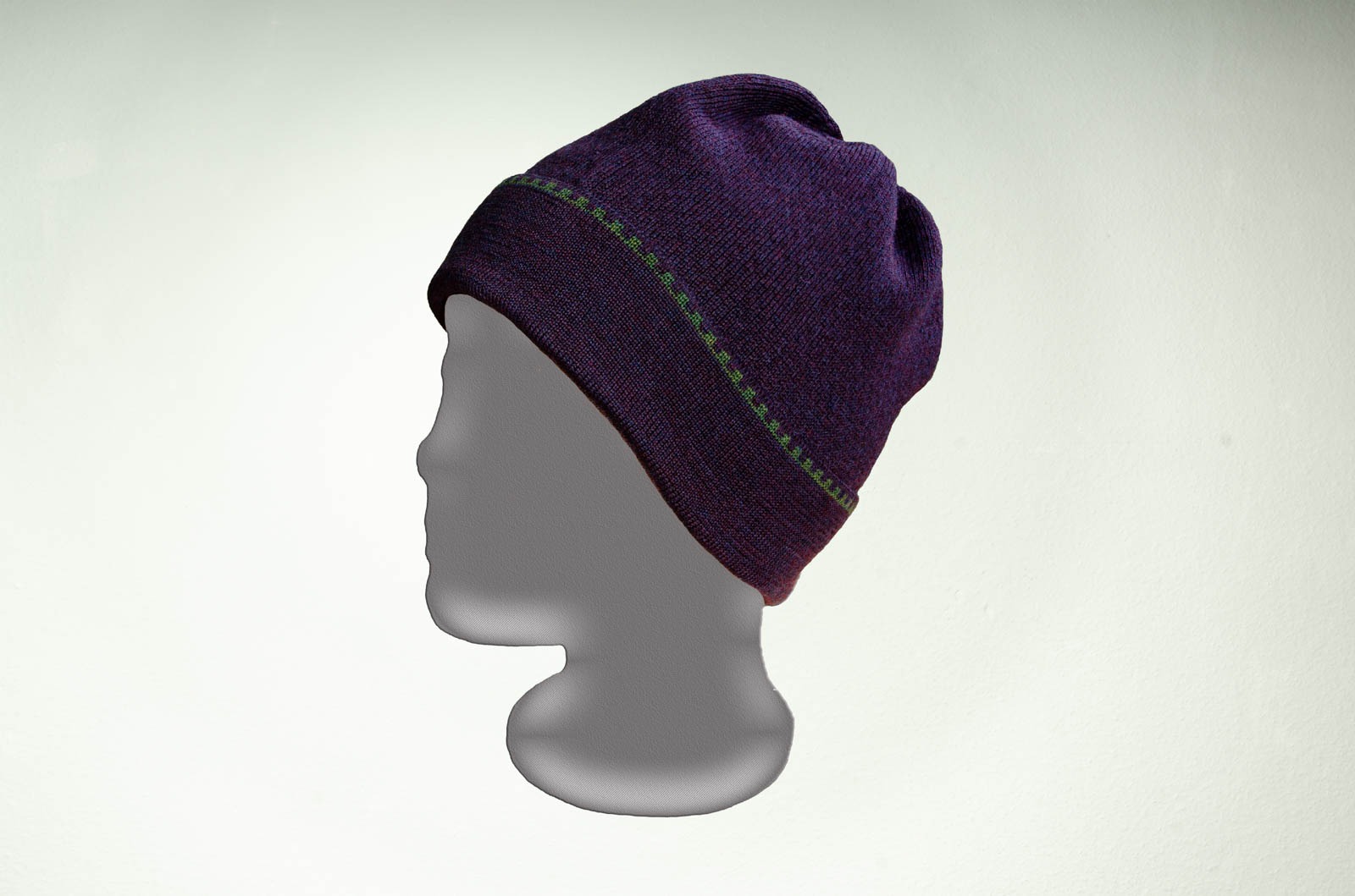 Merino scarf and hat Ireland in dark purple and dark green 7