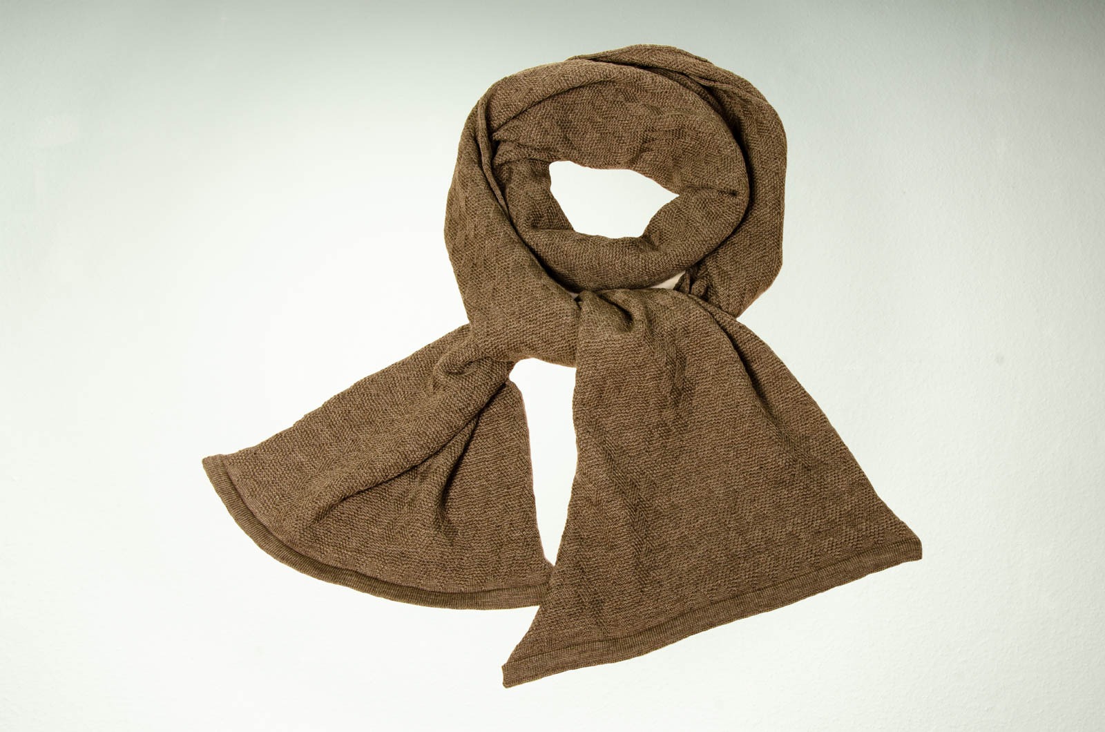 Merino scarf woven look monochrome in taupe