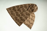 Merino scarf dragonfly in taupe and nude 2