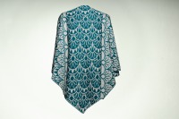 Stole, triangular sun shawl in silver and turquoise 2