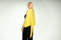 Sun shawl made of organic cotton in lemon and natural 2
