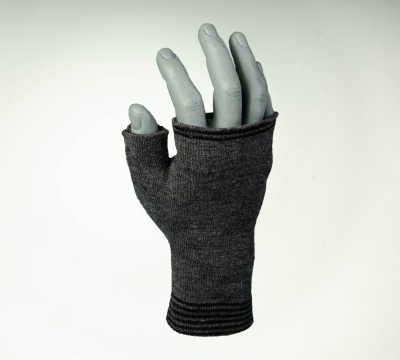 Merino hand warmers men in dark gray and black - 100 Merino extrasoft
