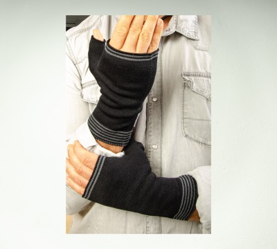 Merino hand warmers men in black and gray - 100% Merino extrasoft