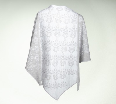 festive stole, triangular shawl jewelry in white and silver - 100% Merino extrasoft