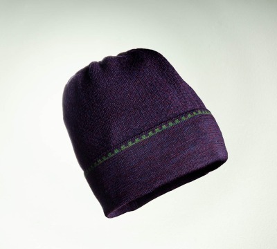 Merino Mütze in lila und dunkelgrün - Feinstrick aus 100 Merino extrasoft