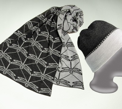 Merino scarf dragonfly and hat collar color in dark gray and silver - 100 Merino extrasoft