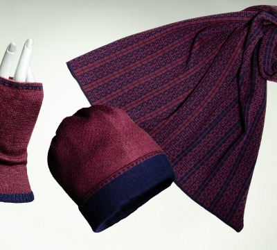 Merino scarf, hat and wrist warmers in dark blue and burgundy - 100 Merino extrasoft