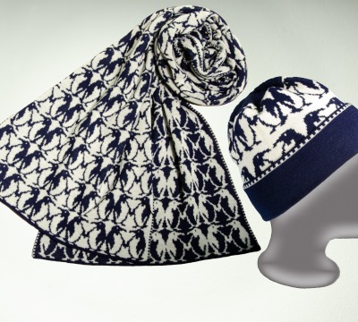 Merino scarf and cap penguin in dark blue and white - 100 Merino extrasoft