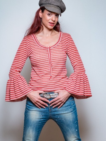 Sommer Shirt Damen, Moderne Blusenshirt, Blusen top - Shirt aus Strickstoff, Rot-Weiß