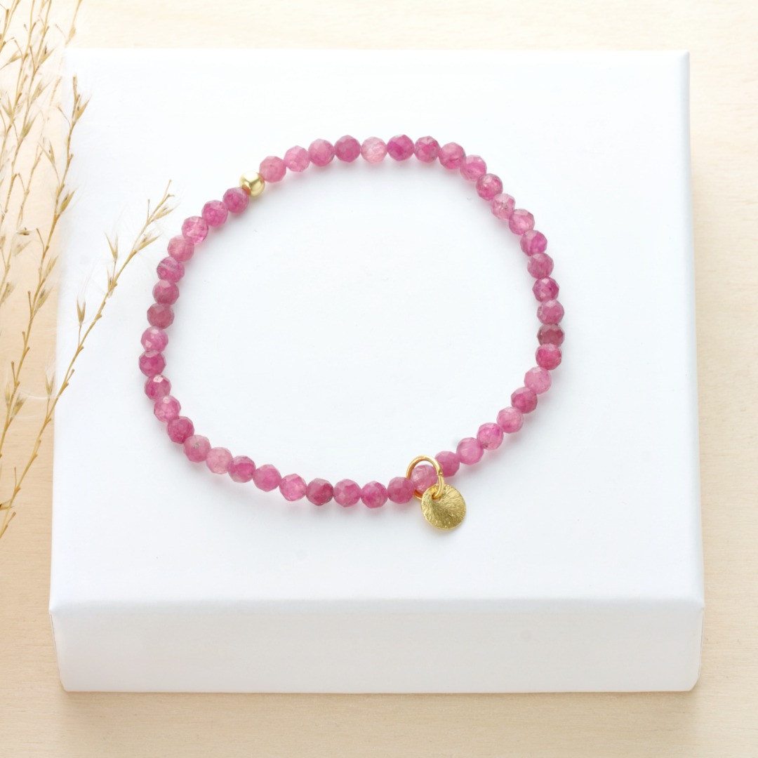 Armband aus echtem Pink Turmalin mit Anhänger Plättchen perfektes Geschenk für Frauen