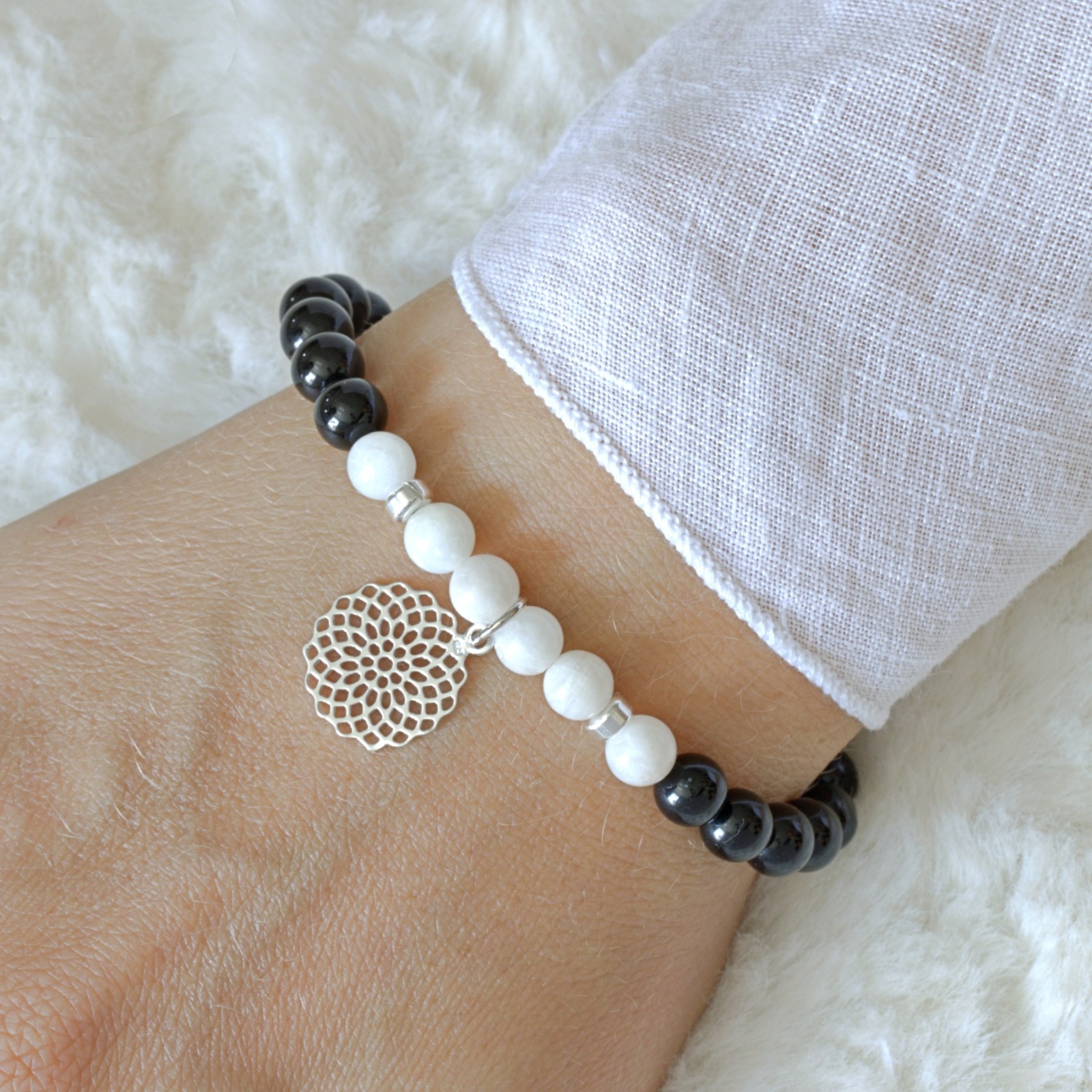Schwarzer Turmalin Armband, Schörl-Armband mit weißem Mondstein und Mandala, 925er Silber oder