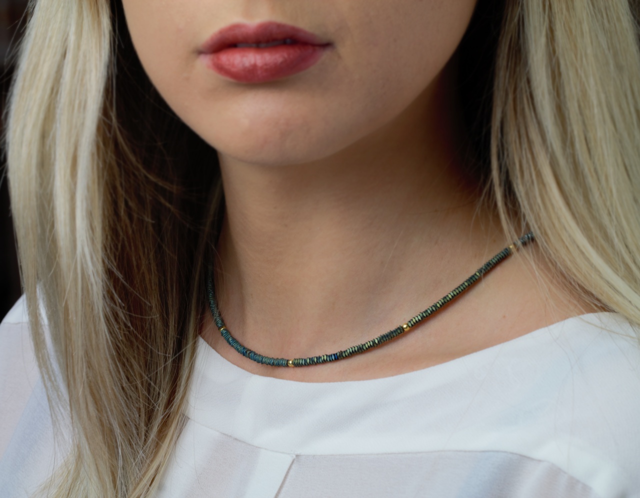 Filigrane Halskette für Damen aus Hämatit 925-er Silber vergoldet