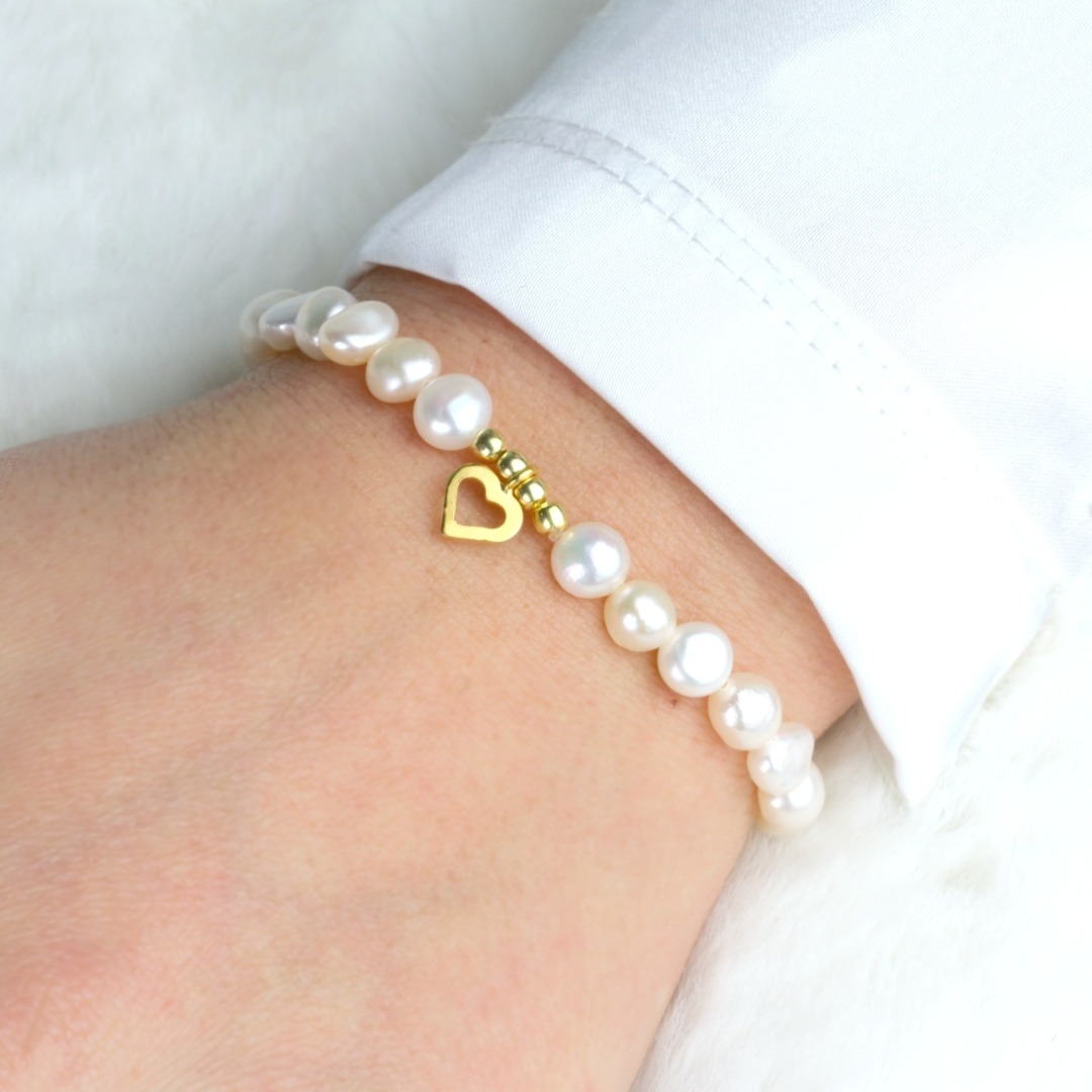 Armband aus echten Perlen mit kleinem Herz aus Silber oder gold schönes Geschenk zum Geburtstag 2