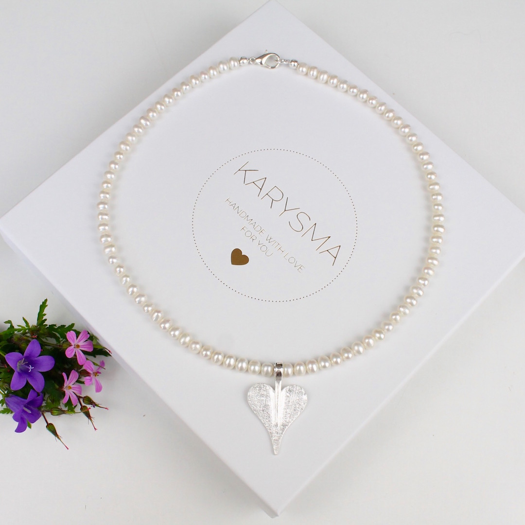 Perlenkette aus echten Süßwasser-Perlen mit einem Herz aus Silber schönes Geschenk zum Muttertag 3