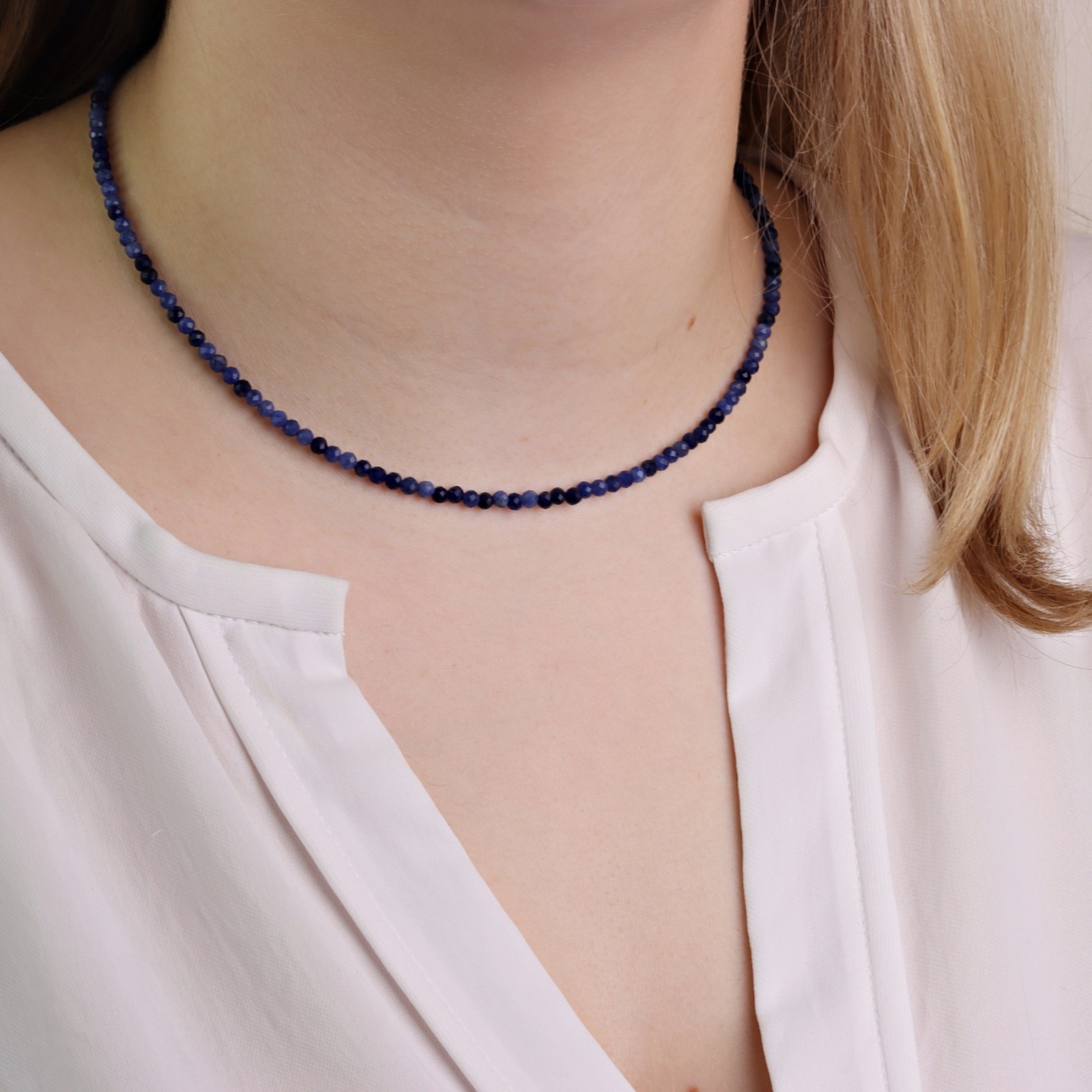 Filigrane Halskette für Damen aus echtem Saphir Silber Gold oder Rosègold plattiert