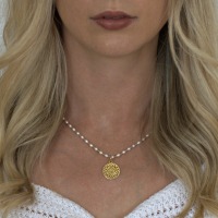 Feine Perlenkette aus echten Süßwasser-Perlen mit Mandala