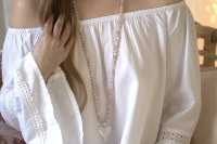 Lange Perlenkette aus echten Süßwasser-Perlen rosè mit einem Herz aus Silber, schönes Geschenk 5