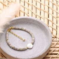 Armband aus grauen Muschelperlen mit Coin-Perlen 7