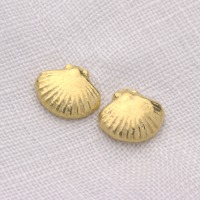 Kleine Ohrstecker Muschel, 925er Silber oder 18 Karat Gold plattiert 9